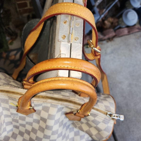 LEATHER HANDBAG - Picture 8 of 8